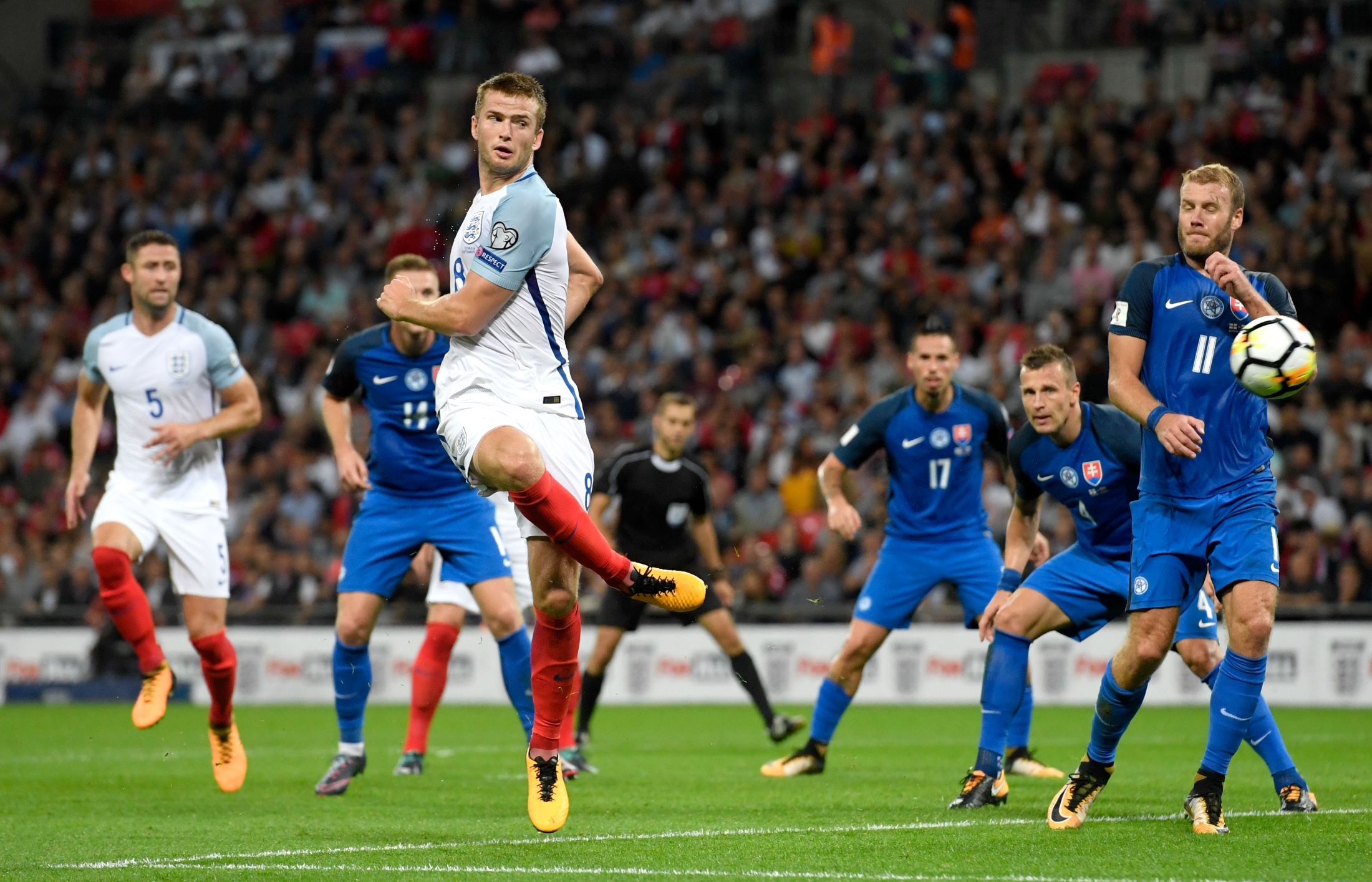 再以反手加 再以反手加